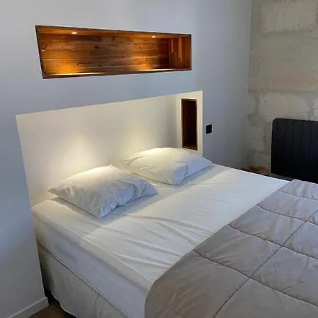 Loft Spacieux Au Coeur Des Remparts D'aigues-mortes Apartment Aigues-Mortes
