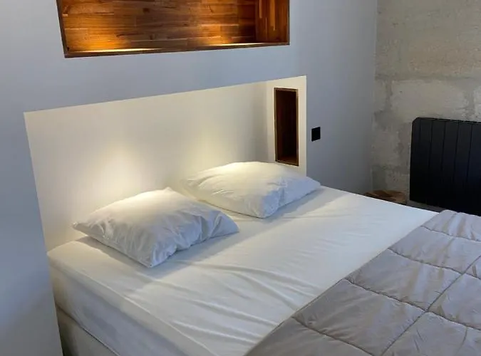 Loft Spacieux Au Coeur Des Remparts D'aigues-mortes Apartamento Aigues-Mortes